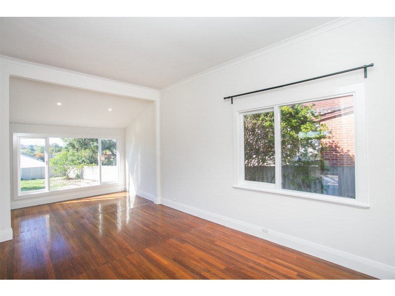 15 James Street, Bassendean WA 6054