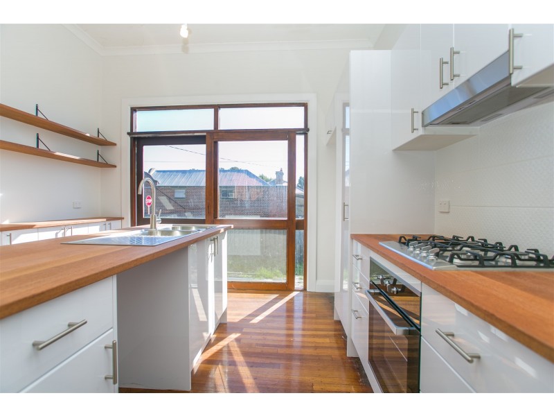 15 James Street, Bassendean WA 6054