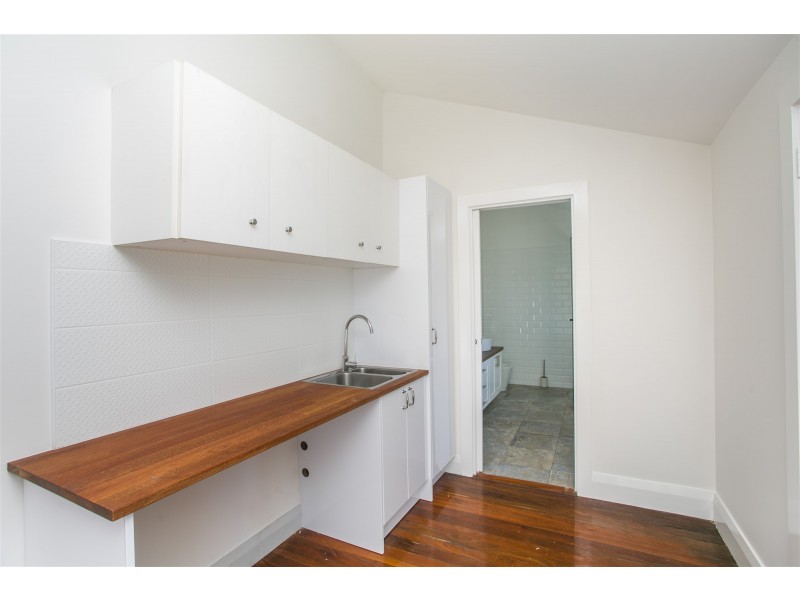 15 James Street, Bassendean WA 6054