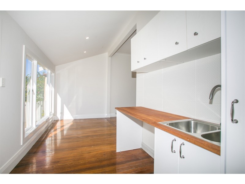 15 James Street, Bassendean WA 6054