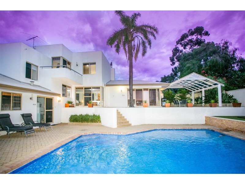 115 CLEMENT DRIVE, Karrinyup WA 6018