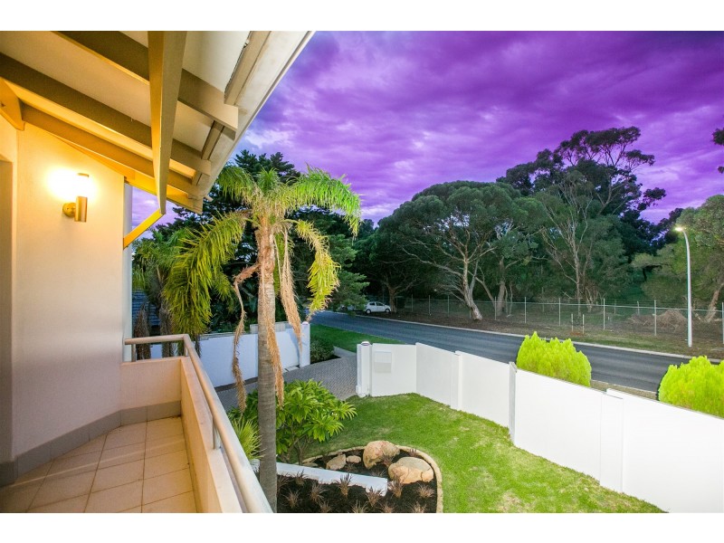 115 CLEMENT DRIVE, Karrinyup WA 6018