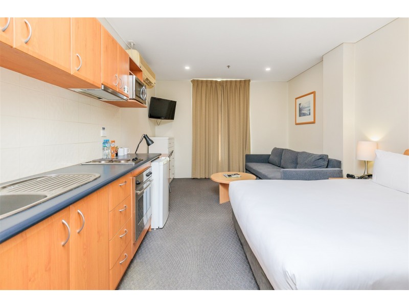 709/12 Victoria Avenue, Perth WA 6000