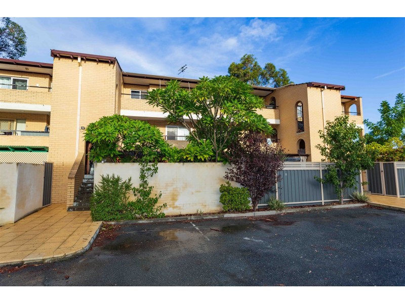 2/7 Tenth Avenue, Maylands WA 6051