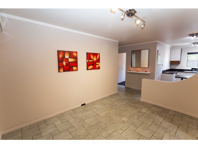 2/7 Tenth Avenue, Maylands WA 6051