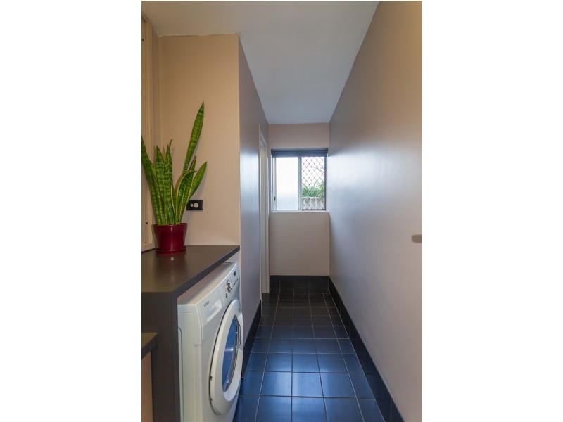 2/7 Tenth Avenue, Maylands WA 6051