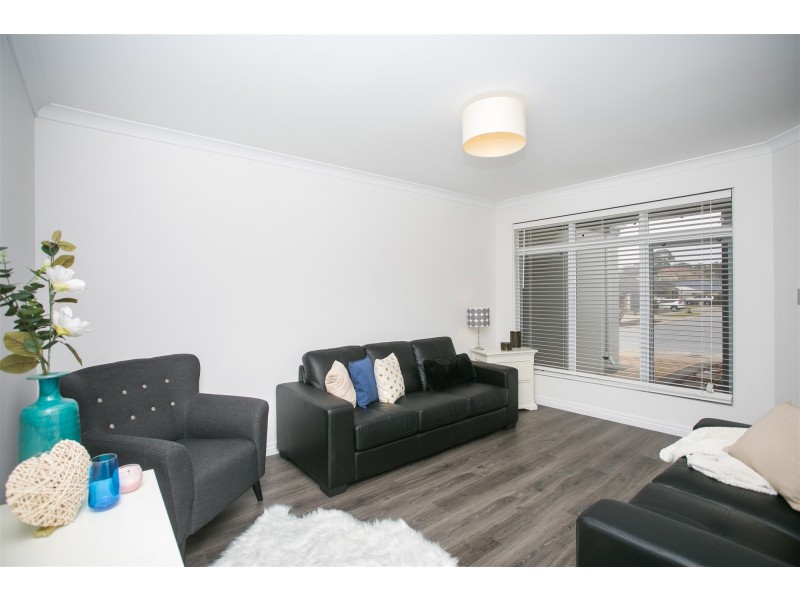 10 TATTERSHALL ROAD, Darch WA 6065