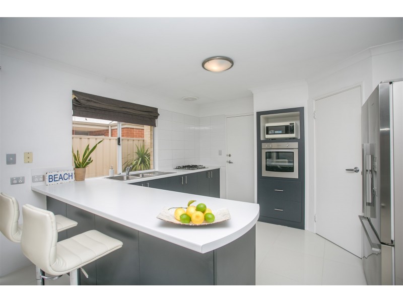 10 TATTERSHALL ROAD, Darch WA 6065