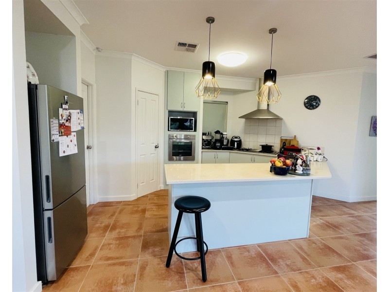 15 Cordata Street, Canning Vale WA 6155