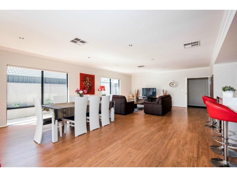 53 Creaton St, East Victoria Park WA 6101