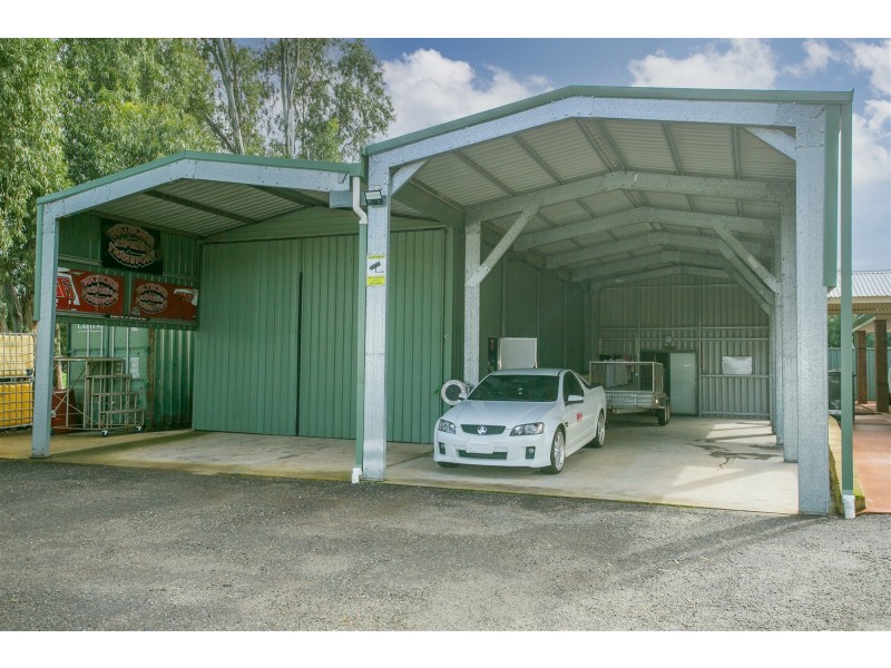 22 Hazelmere  Circus, Hazelmere WA 6055