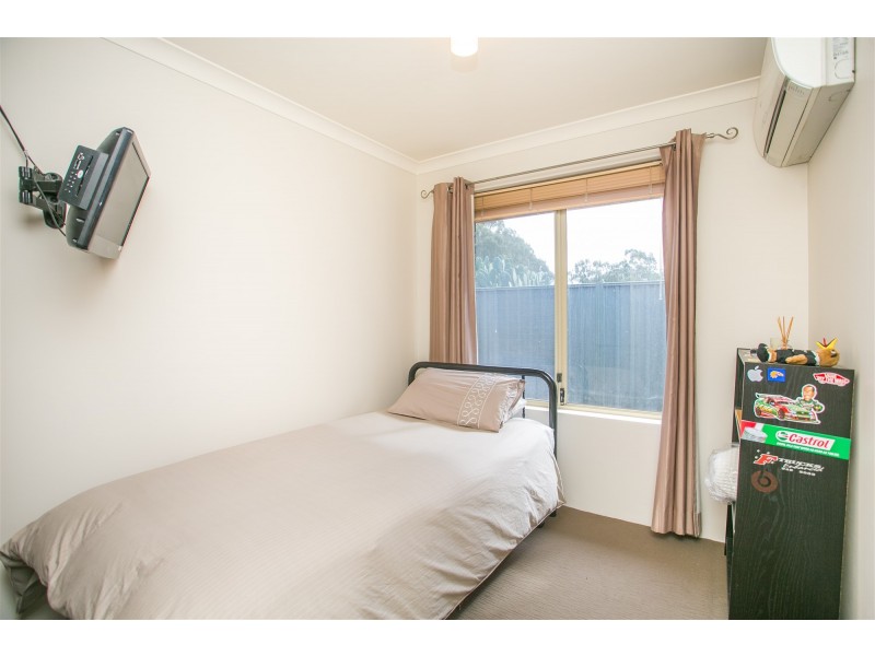 22 Hazelmere  Circus, Hazelmere WA 6055