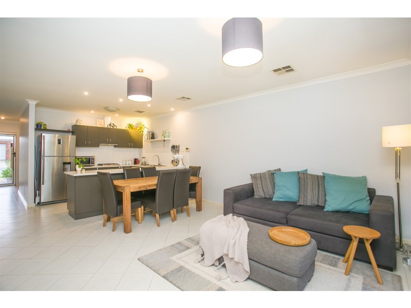 76 Merlot Way, Pearsall WA 6065