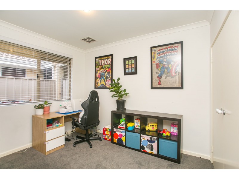 76 Merlot Way, Pearsall WA 6065