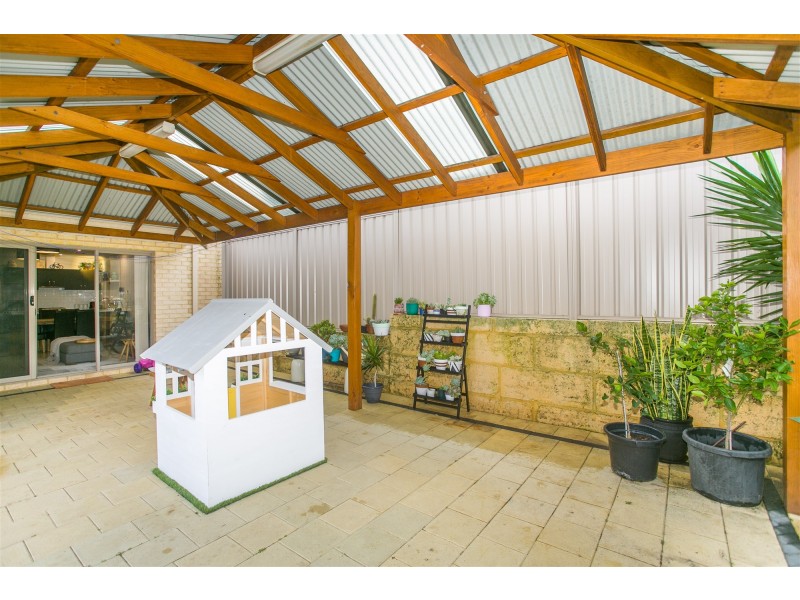 76 Merlot Way, Pearsall WA 6065