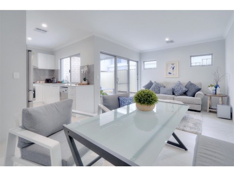 9c Halley Street, Innaloo WA 6018