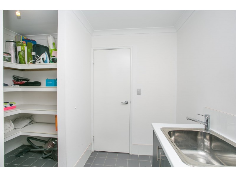 10 TATTERSHALL ROAD, Darch WA 6065