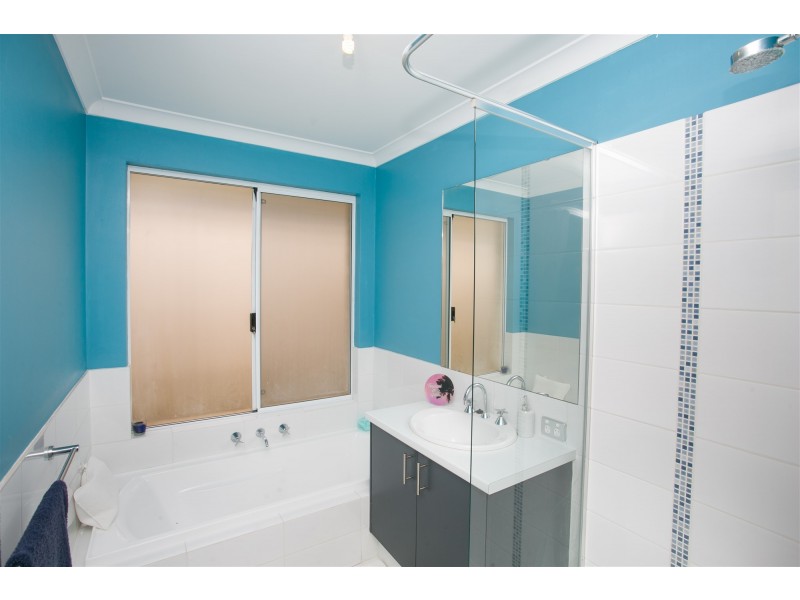 10 TATTERSHALL ROAD, Darch WA 6065