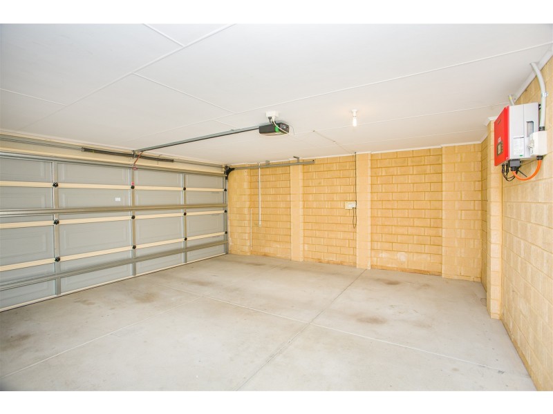 4 PAISLEY LINK, Butler WA 6036