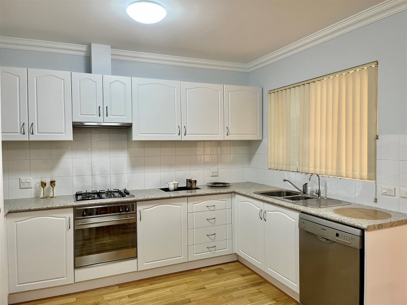 15/13 Westringia Way, Wannanup WA 6210