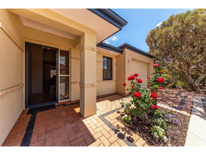 8/3 Kennedia Lane, Wannanup WA 6210