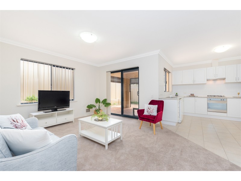 8/3 Kennedia Lane, Wannanup WA 6210