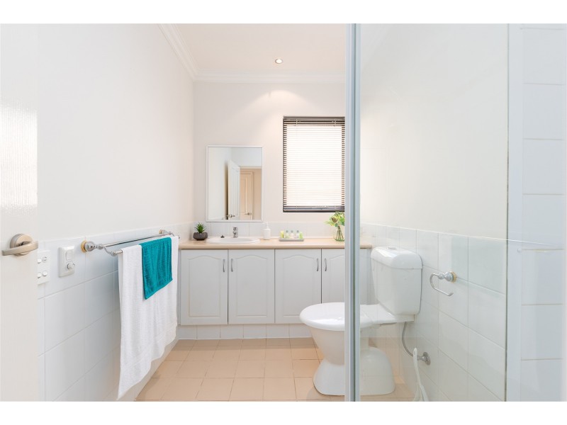 8/3 Kennedia Lane, Wannanup WA 6210