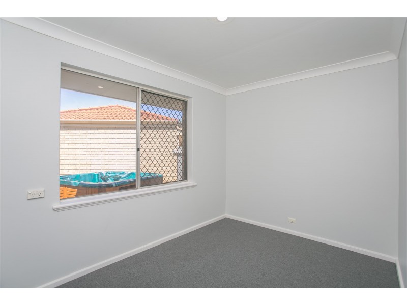 4/50-52 Leach Highway, Wilson WA 6107