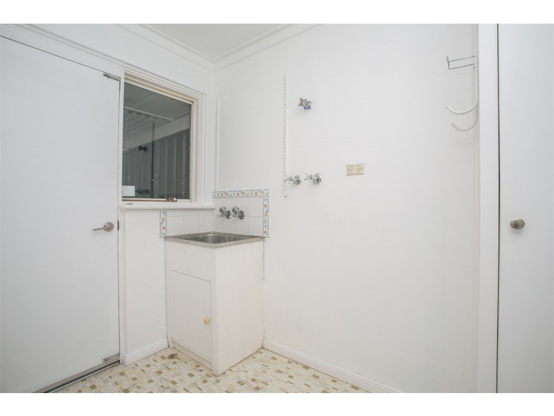 4/50-52 Leach Highway, Wilson WA 6107