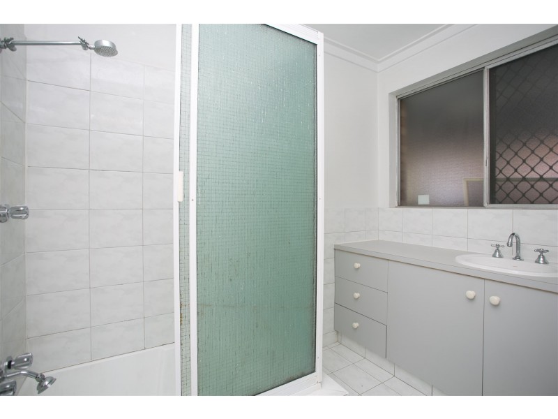 4/50-52 Leach Highway, Wilson WA 6107