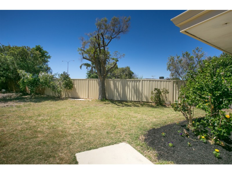 4/50-52 Leach Highway, Wilson WA 6107