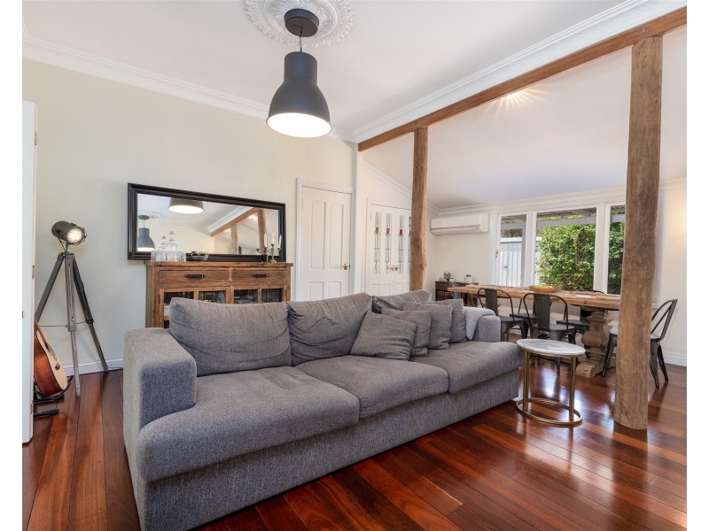 27 Alpine Road, Kalamunda WA 6076