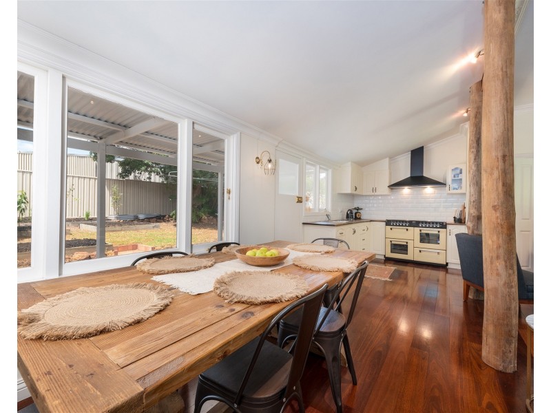 27 Alpine Road, Kalamunda WA 6076