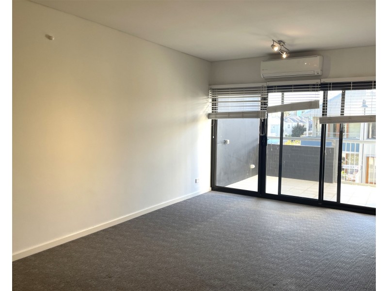 41/59 Breaksea Drive, North Coogee WA 6163