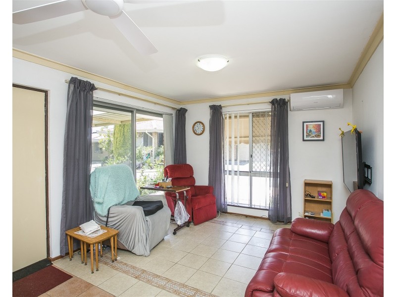 9/8 Creery Street, Dudley Park WA 6210