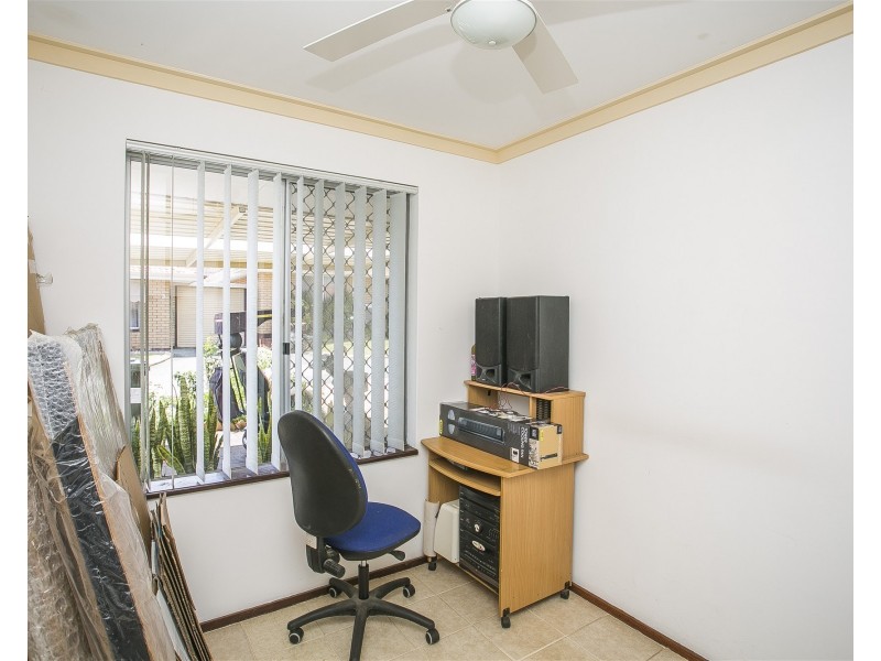 9/8 Creery Street, Dudley Park WA 6210