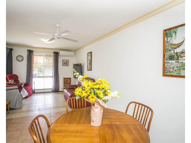 9/8 Creery Street, Dudley Park WA 6210