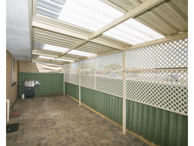 9/8 Creery Street, Dudley Park WA 6210