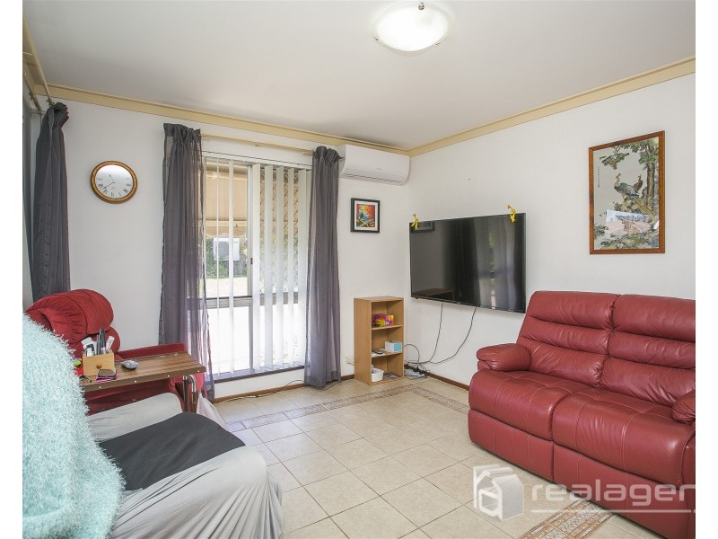 9/8 Creery Street, Dudley Park WA 6210