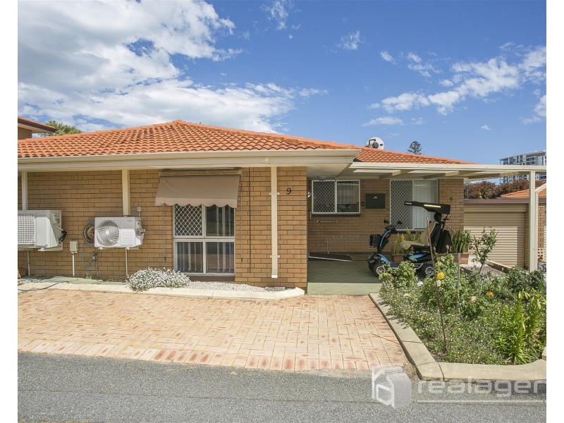 9/8 Creery Street, Dudley Park WA 6210