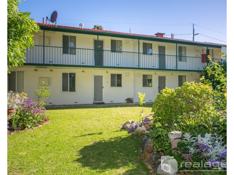 10/379 Hector Street, Yokine WA 6060