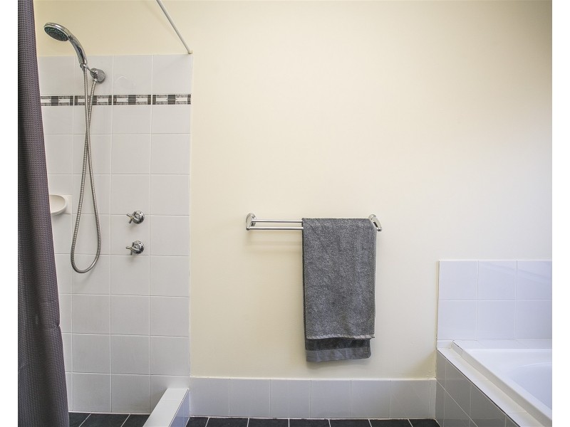 292 Sultana Road, East, Forrestfield WA 6058