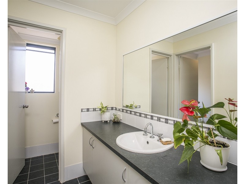 292 Sultana Road, East, Forrestfield WA 6058