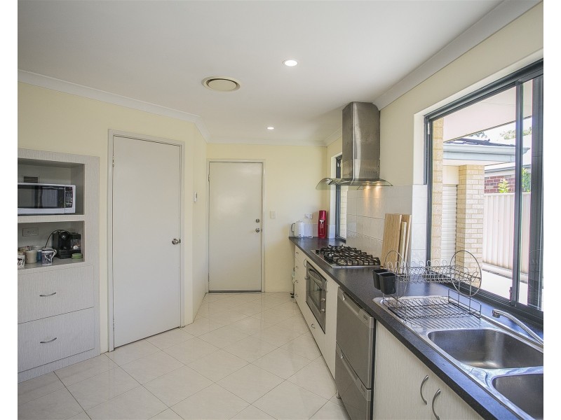 292 Sultana Road, East, Forrestfield WA 6058