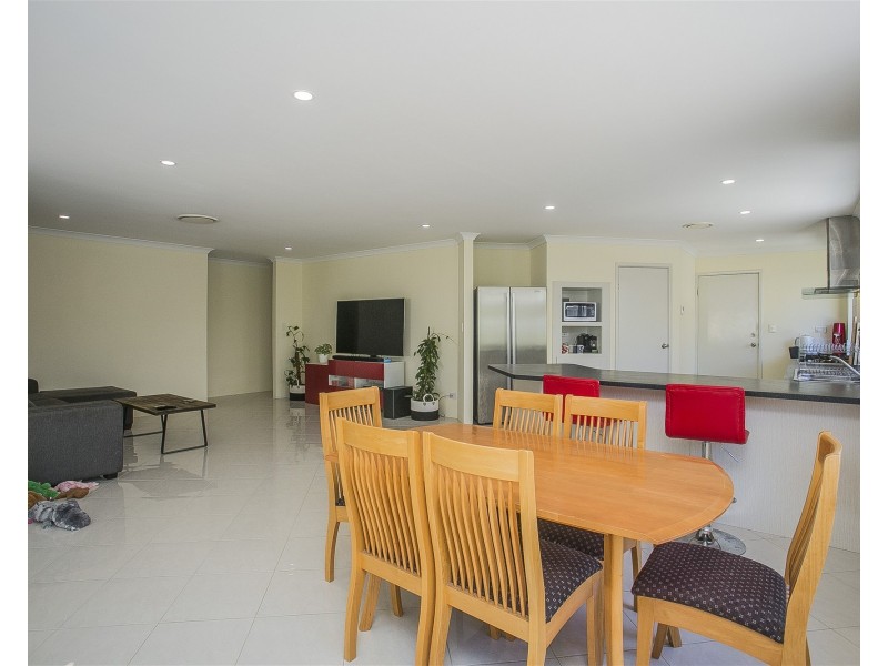 292 Sultana Road, East, Forrestfield WA 6058