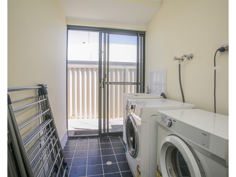 292 Sultana Road, East, Forrestfield WA 6058