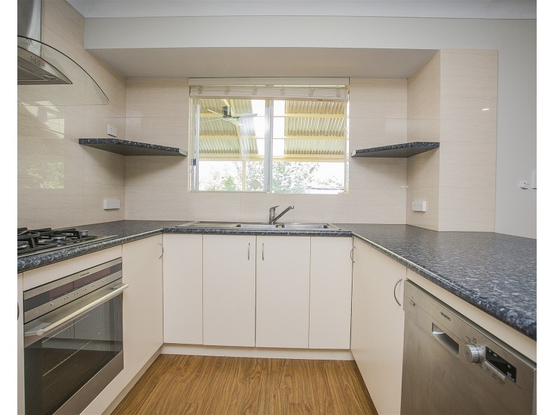 31 Chedworth Way, Eden Hill WA 6054