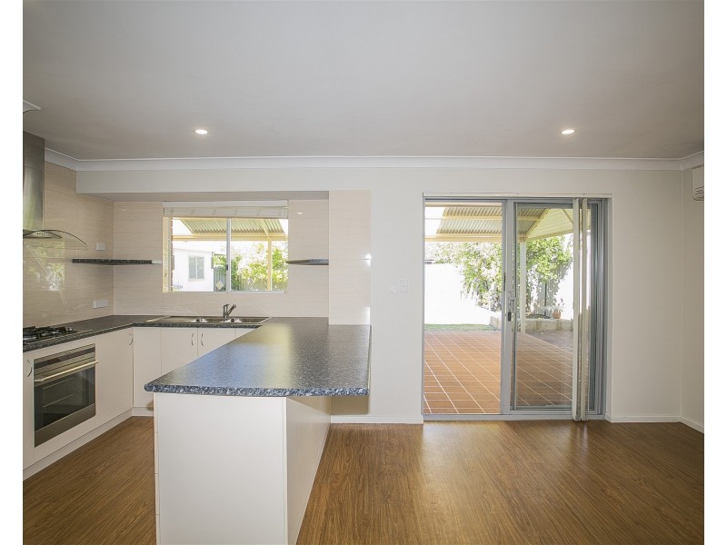 31 Chedworth Way, Eden Hill WA 6054