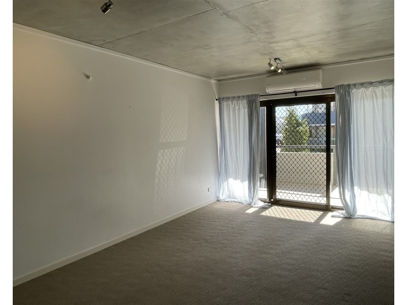 17/59 Breaksea Drive, North Coogee WA 6163