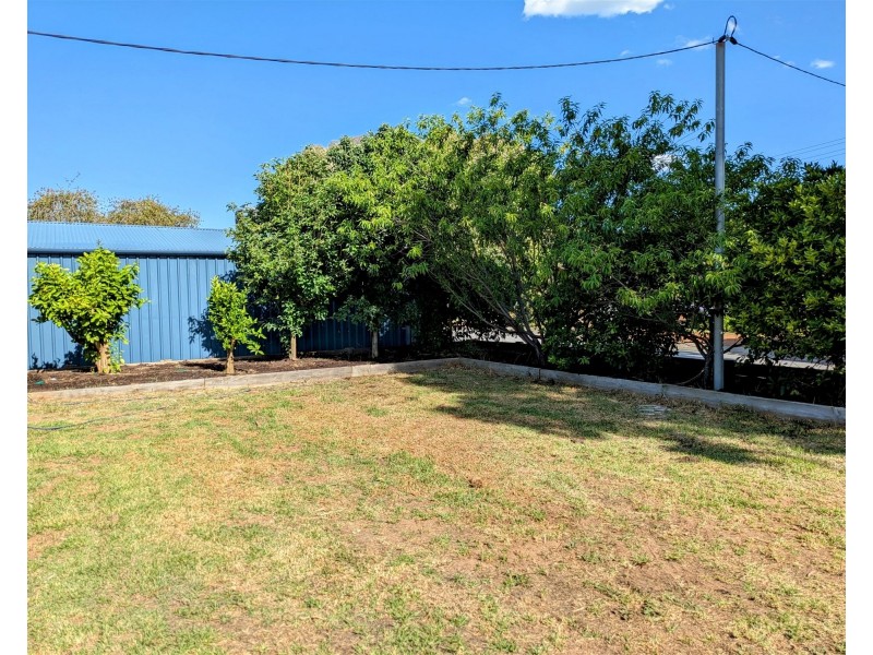 26 Hunter Drive, Lesmurdie WA 6076